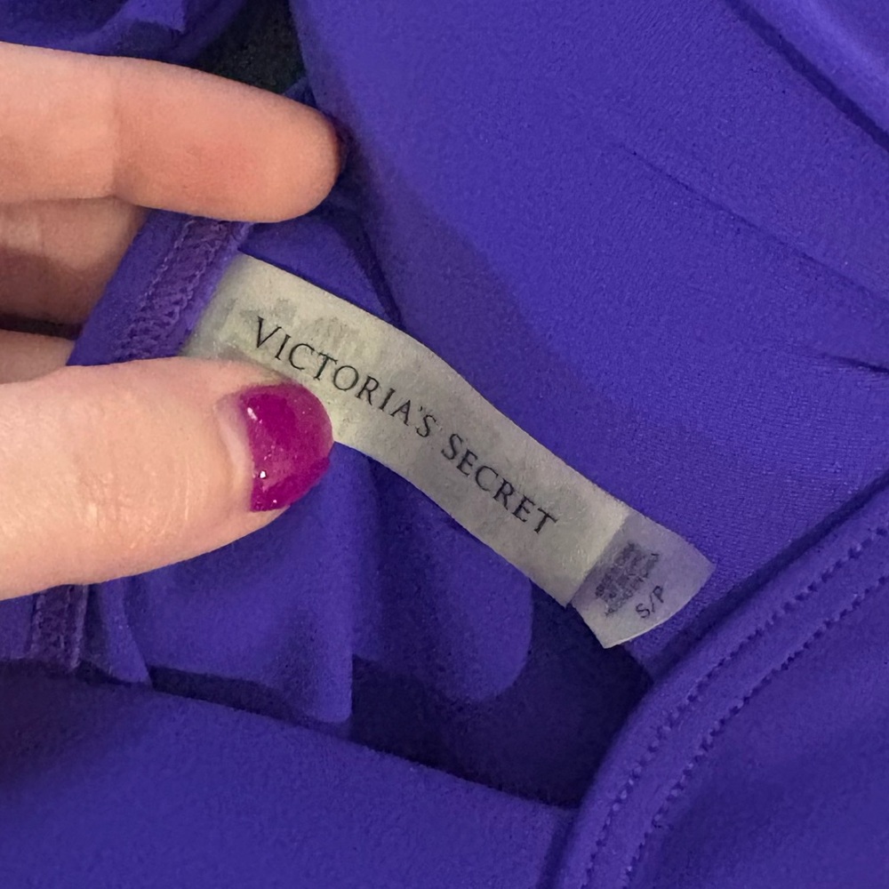 Victoria's Secret Tankini Top 💜 - Picture 11 of 13